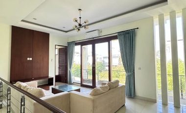 Luxury villa full view laut di Gianyar 100 meter dari by pass