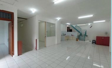 TURUN HARGA!! JUAL BUTUH UANG, Rumah TOWN HOUSE Strategis Di Tomang Raya. Jakarta Barat