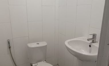 Rumah Mewah 2 Lantai di Pucang Sawit Jebres, Strategis & Siap Huni