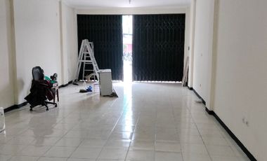 Ruko 3 lantai sholeh iskandar dibawah pasaran