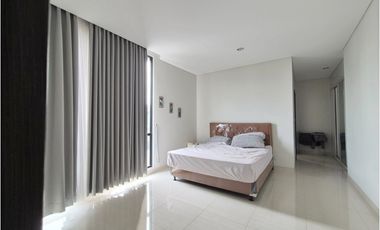 Jual Cepat Turun Harga Rumah di Cluster Emily Premium Summarecon