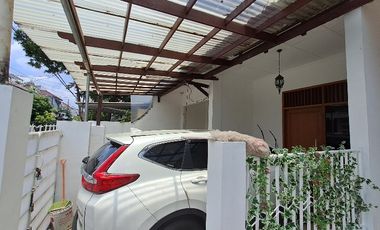 Disewakan Rumah Baru Renovasi di Tebet timur