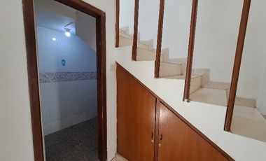 Disewakan Rumah Baru Renovasi di Tebet timur