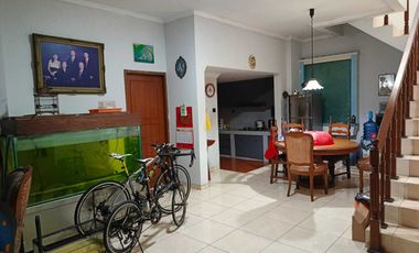 Dijual / Disewakan Cepat Ruko Area Komersil Di Tanjung Duren Raya Jakarta Barat