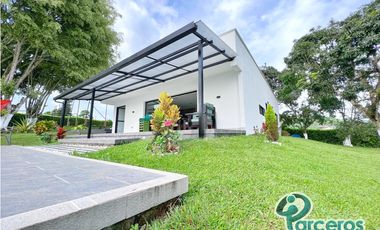 ALQUILER VACACIONAL, FINCA LOS PINOS, PEREIRA.