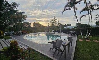 ALQUILER VACACIONAL, FINCA LOS PINOS, PEREIRA.