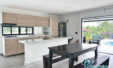 ALQUILER VACACIONAL, FINCA LOS PINOS, PEREIRA.