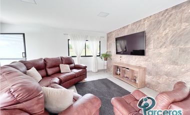 ALQUILER VACACIONAL, FINCA LOS PINOS, PEREIRA.