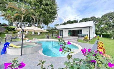 ALQUILER VACACIONAL, FINCA LOS PINOS, PEREIRA.