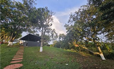 ALQUILER VACACIONAL, FINCA LOS PINOS, PEREIRA.