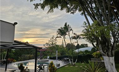 ALQUILER VACACIONAL, FINCA LOS PINOS, PEREIRA.