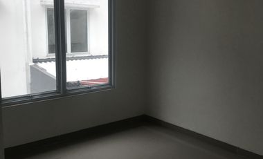Disewakan Rumah Grand Victoria II Taman Jatisari Permai masih baru