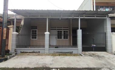 Rumah disewakan di Rungkut, Surabaya