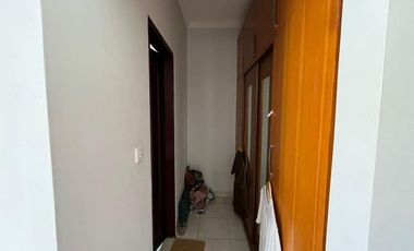 RUMAH MINIMALIS 2 LANTAI LOKASI TUKAD BADUNG RENON DENPASAR (NEGO)