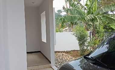 Jual rumah nyaman di Taman Firdaus H.Gofur Cimahi