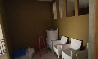 dijual ruko 2 lantai tempat sangat strategis