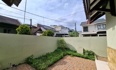 Dijual Cepat Rumah siap huni di Perumahan Grand Galaxy City