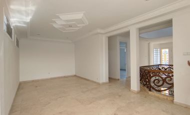 Dijual rumah cantik Balikpapan Baru 3lt full marmer renovasi lebar 11m