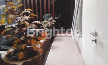 RUMAH ASRI MINIMALIS 2 LANTAI SIAP HUNI