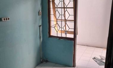 Dijual rumah di utara ambarukmo plaza jogja