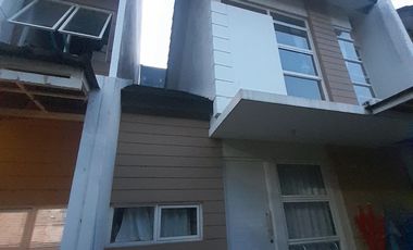 Di Sewa Cepat Rumah Modern Minimalis Di Grand Wisata