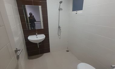 Di Sewa Cepat Rumah Modern Minimalis Di Grand Wisata