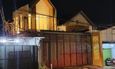 DISEWAKAN RUMAH KANTOR BARU STRATEGIS DI PINGGIR JALAN RAYA