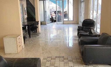 DISEWAKAN RUMAH KANTOR BARU STRATEGIS DI PINGGIR JALAN RAYA