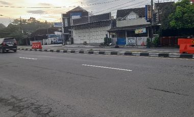 Disewakan Gudang / Showroom Kalasan