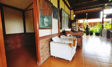 rumah tinggal dekat alun alun Salatiga kota,  arsitektur Java ethnic