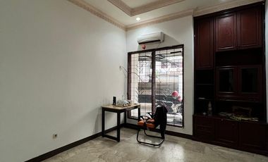 FOR SALE TEROGONG RAYA   JAKARTA SELATAN RUMAH TERAWAT