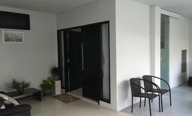 Rumah Semi Villa One Gate Sistem di Denpasar