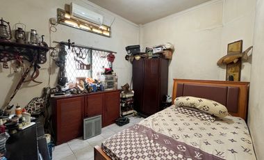 Rumah Hook di Jalan Percut ( Simp Gajah )