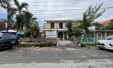 Rumah Hook di Jalan Percut ( Simp Gajah )
