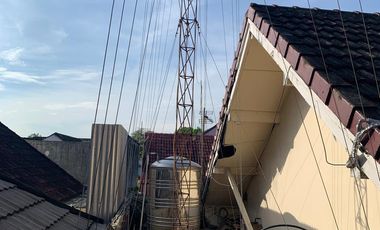 Rumah di Jual di Komplek Perumahan Alang2 Lebar