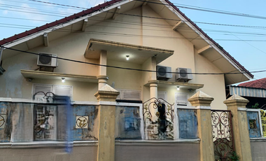 Rumah di Jual di Komplek Perumahan Alang2 Lebar