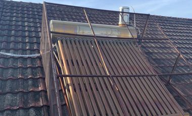 Rumah di Jual di Komplek Perumahan Alang2 Lebar