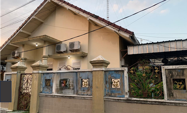 Rumah di Jual di Komplek Perumahan Alang2 Lebar