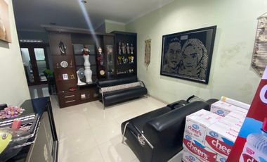 rumah 2lt cluster satpam tengah kota Manahan dekat Stadion