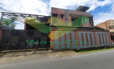 DISEWAKAN RUMAH PLUS GUDANG DAERAH TUMINTING, HARGA SANGAT MURAH