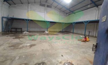 DISEWAKAN RUMAH PLUS GUDANG DAERAH TUMINTING, HARGA SANGAT MURAH