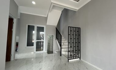 Hunian Berkelas Dan Ekslusif Dgn Harga Terjangkau Setu Awali