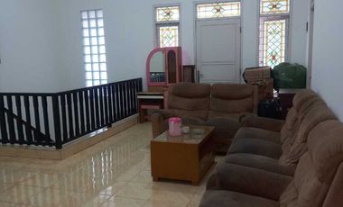 Di jual rumah BSD Griya Loka