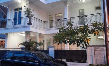 Di jual rumah BSD Griya Loka