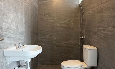 Termurah Rumah 2 Lantai Minimalis Modern di Duku, Pondok Tjandra, Waru