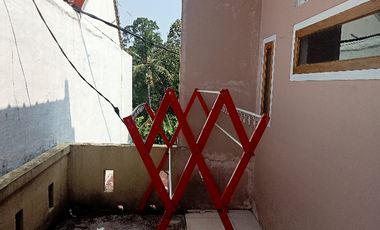 Rumah 2 Lt Dekat Tempat Wisata, Wanayasa, Purwakarta.