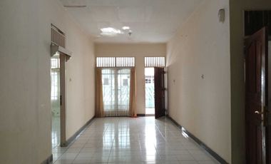 Rumah Poligon Bukit Sejahtera Posisi Hook