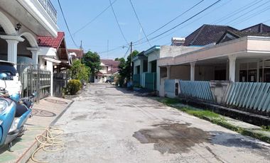 Rumah Poligon Bukit Sejahtera Posisi Hook