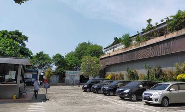Dijual gedung kantor & workshop di Jl. Raya Puspitek Pamulang dkt UNPA