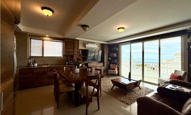 En venta departamento de 2 habitaciones urb Lomas de Barbasquillo.